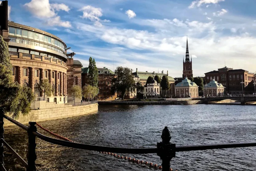 valkommen-till-den-viktigaste-dagen-for-sveriges-utveckling-kommande-fyra-ar